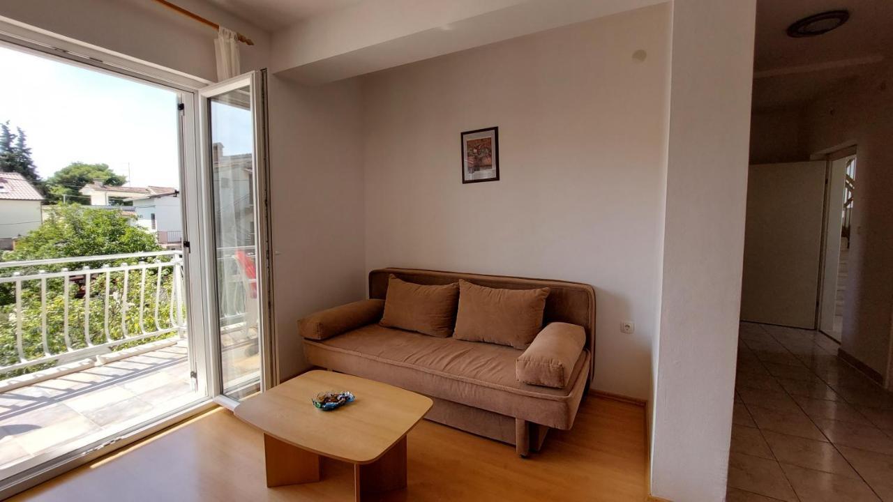 Apartments Gardijan Vodice Kültér fotó